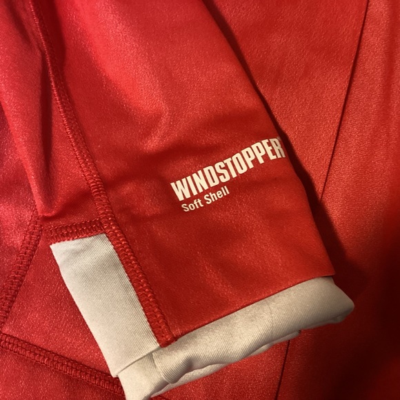 Mountain Hardware Windstopper Soft Shell Womens Hooded jacket size small - Picture 6 of 13